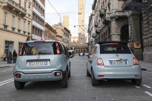 Fiat-500-Panda-Hybrid-rear