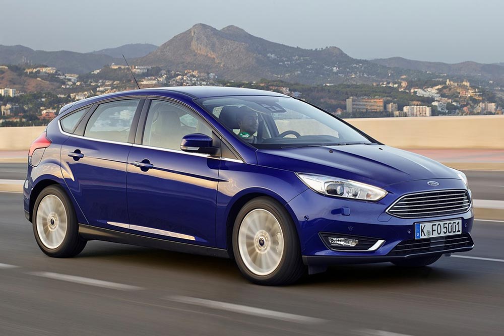 https://autogreeknews.gr/wp-content/uploads/2023/09/Ford-Focus-2015-1.jpg