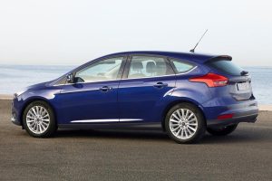 Ford-Focus-2015-(3)