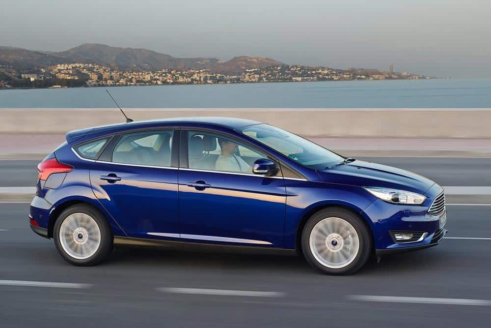https://autogreeknews.gr/wp-content/uploads/2023/09/Ford-Focus-2015-4.jpg