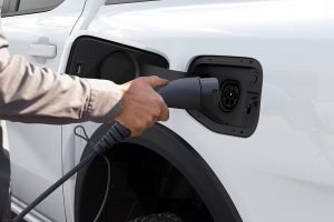 Ford-RANGER-PHEV-(7)