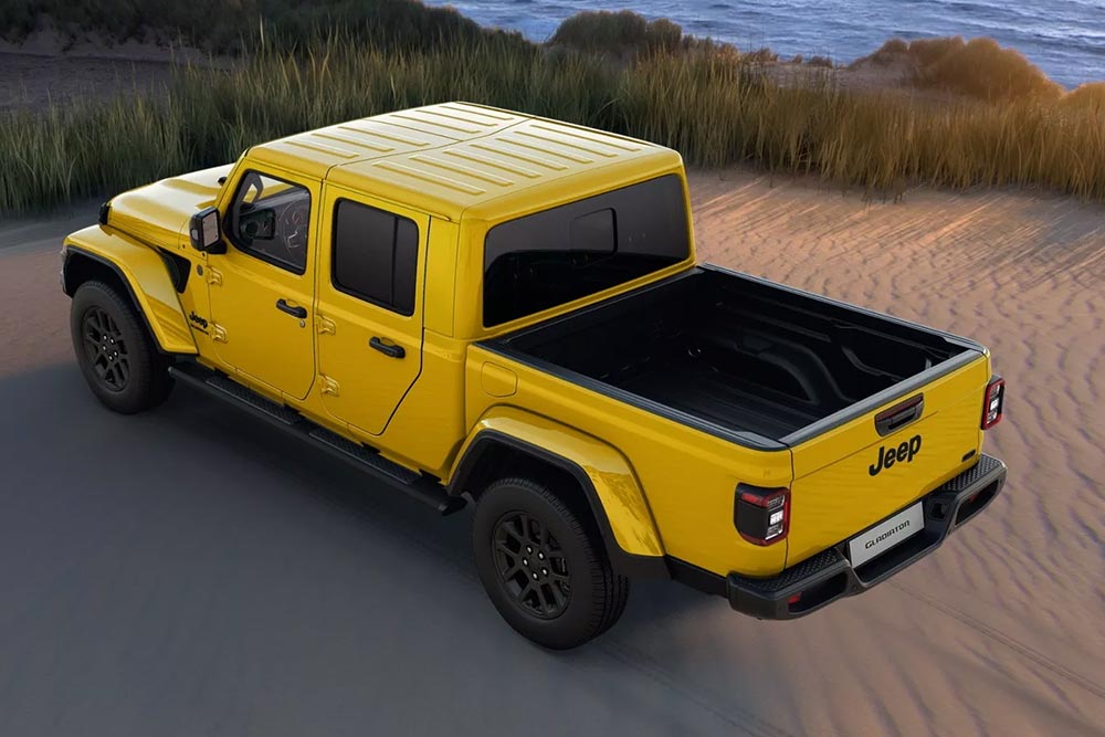 https://autogreeknews.gr/wp-content/uploads/2023/09/Jeep-Gladiator-FarOut-Final-Edition-Europe-1.jpg