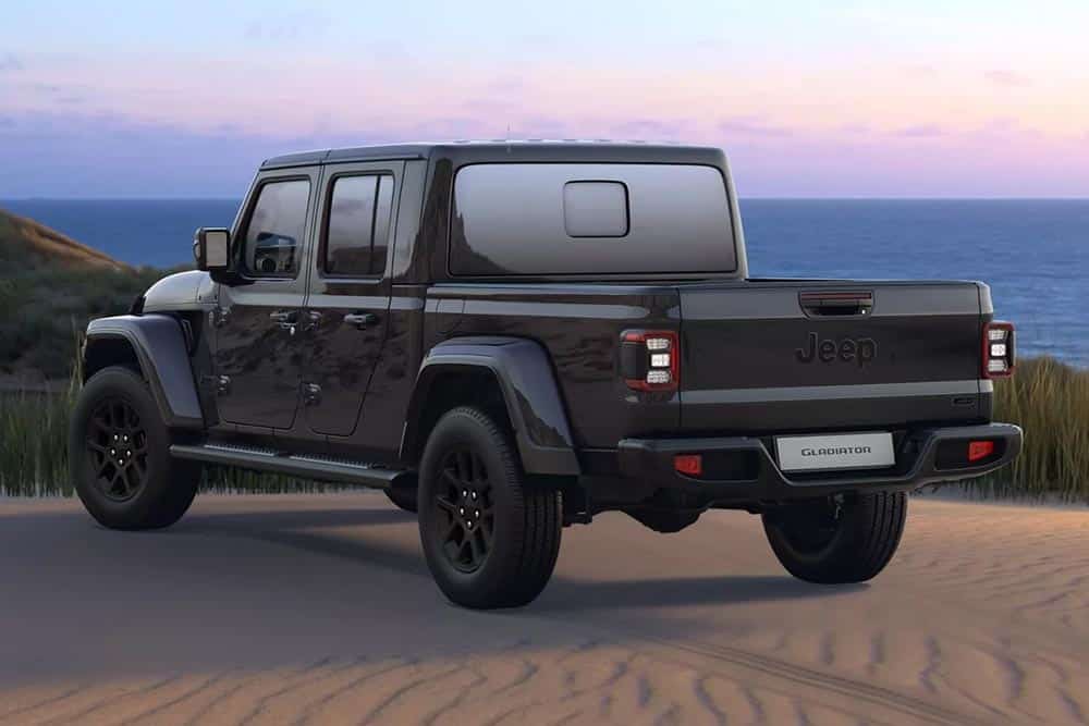 https://autogreeknews.gr/wp-content/uploads/2023/09/Jeep-Gladiator-FarOut-Final-Edition-Europe-4.jpg