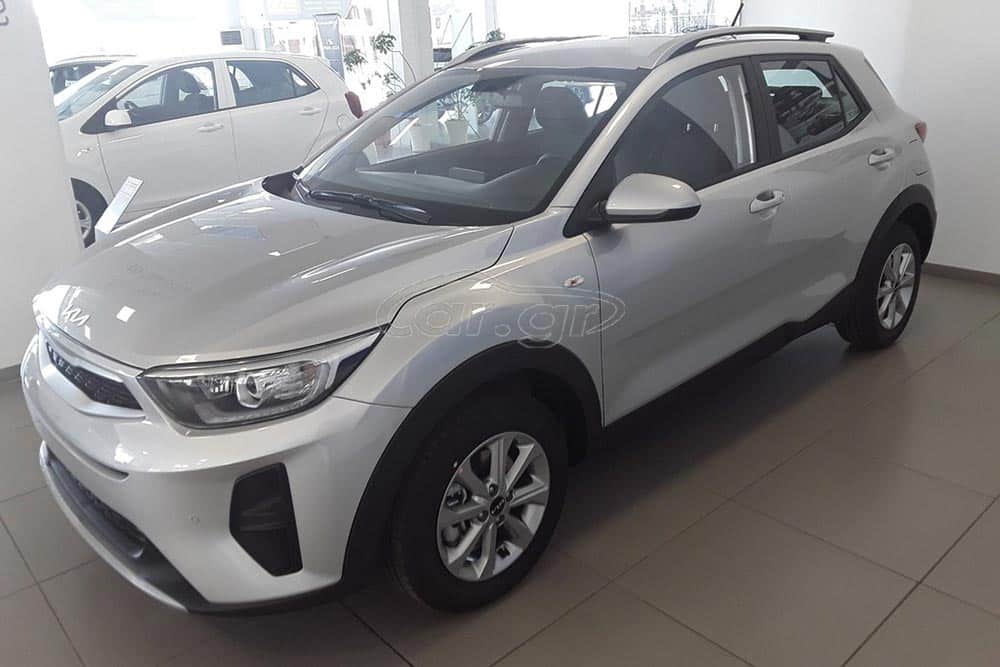 https://autogreeknews.gr/wp-content/uploads/2023/09/Kia-Stonic-etoimoparadota-1.jpg