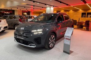 Kia-Stonic-etoimoparadota-(8)