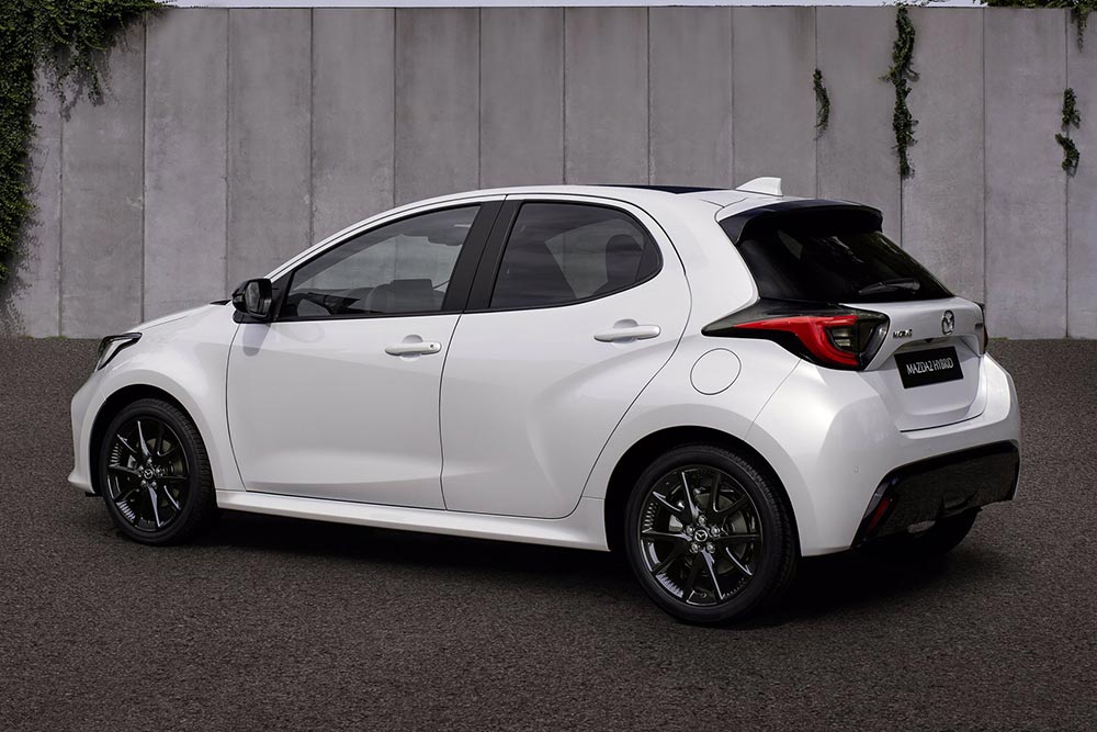https://autogreeknews.gr/wp-content/uploads/2023/09/Mazda2-2023-facelift-5.jpg