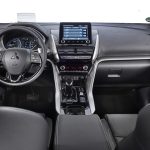 Mitsubishi-Eclipse-Cross-Plug-in-Hybrid-30