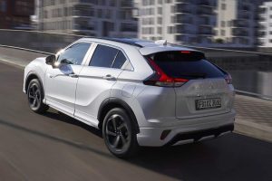 Mitsubishi-Eclipse-Cross-Plug-in-Hybrid-42