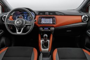 Nissan-Micra-2017-(6)