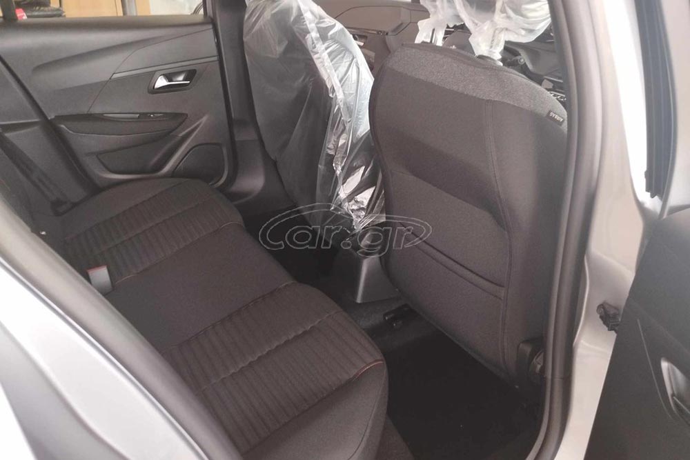https://autogreeknews.gr/wp-content/uploads/2023/09/Peugeot-208-etoimoparadota-6.jpg