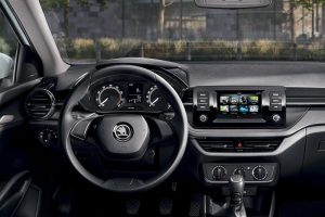Skoda-Fabia-Active-tablo