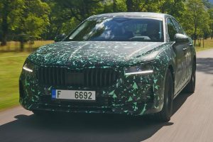Skoda-Superb-2023-(2)