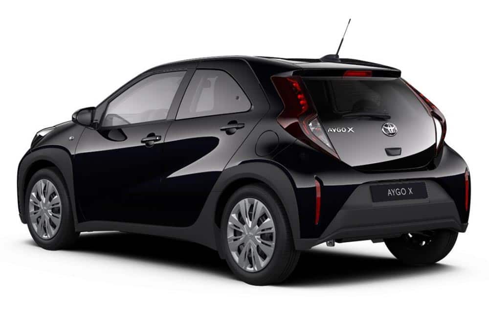 https://autogreeknews.gr/wp-content/uploads/2023/09/Toyota-Aygo-X-X-Play-rear-1.jpg