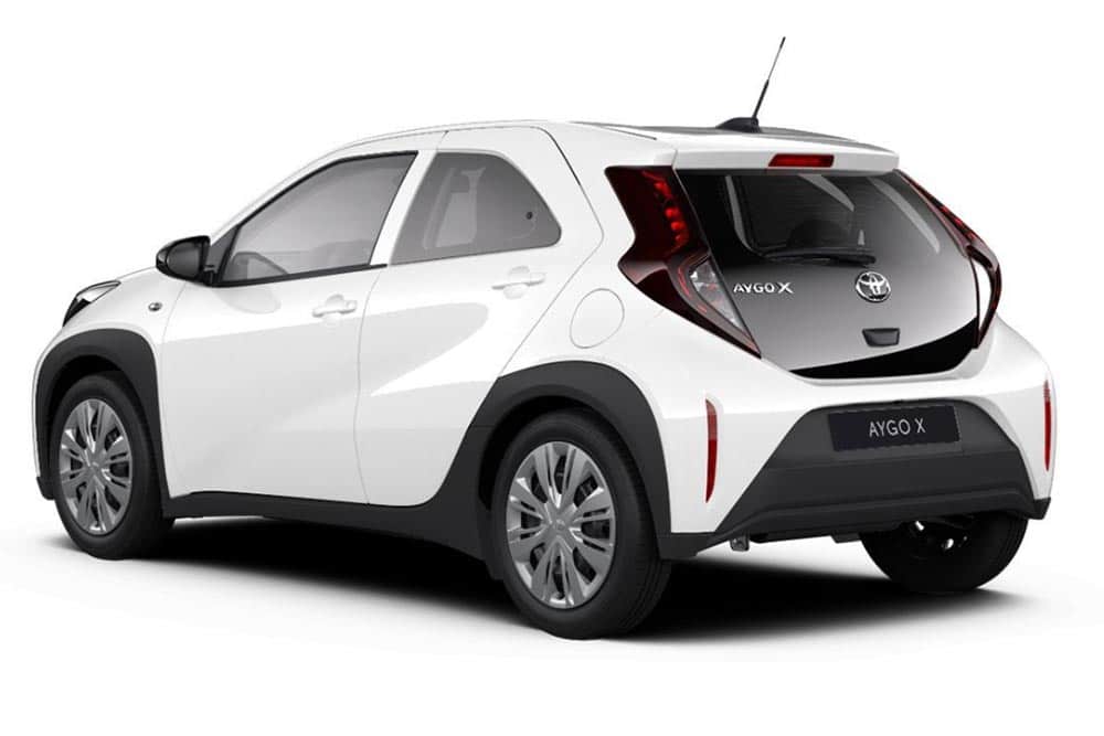 https://autogreeknews.gr/wp-content/uploads/2023/09/Toyota-Aygo-X-X-Play-rear.jpg