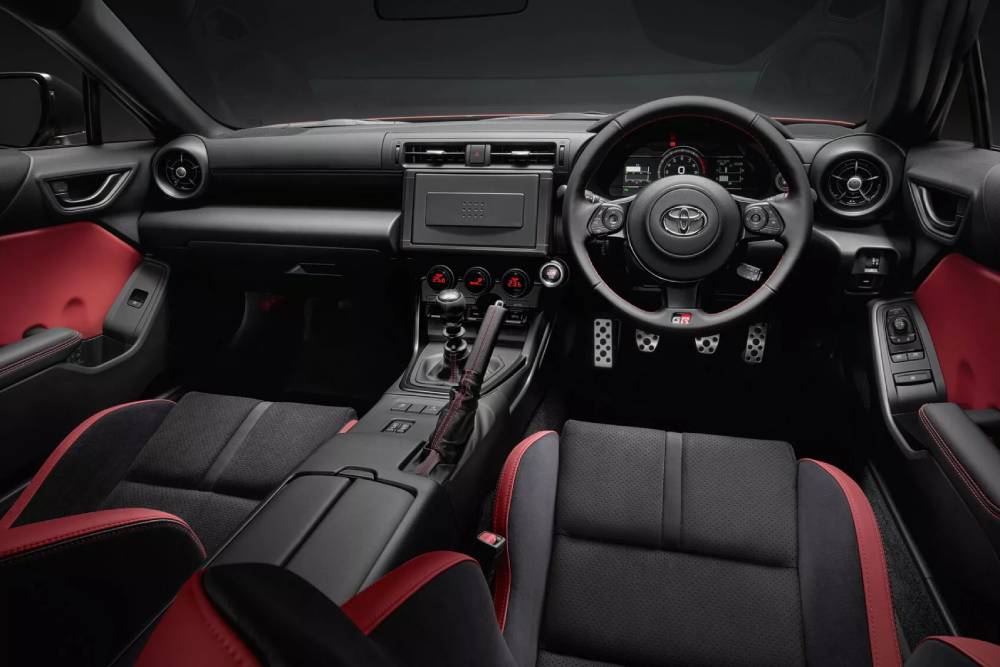 https://autogreeknews.gr/wp-content/uploads/2023/09/Toyota-GR86-40th-Anniversary-Limited-Edition-Japan-11.jpg