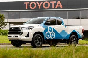 Toyota-Hilux-hydrogen-(1)