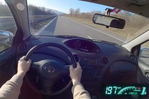 Toyota-Yaris-1.3-teliki