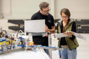 audi-vehicle-safety-center (6)