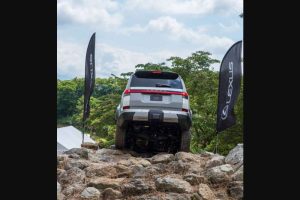 lexus gx off road 05