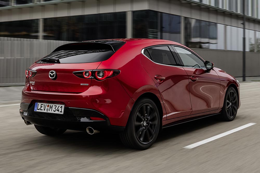 https://autogreeknews.gr/wp-content/uploads/2023/09/mazda3_2024-12.jpg