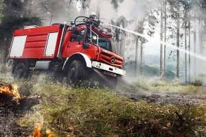 mercedes-benz-special-trucks-der-firemobil-2023-(1)