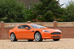 the-entire-aston-martin-lineup-from-2010-has-been- (8)