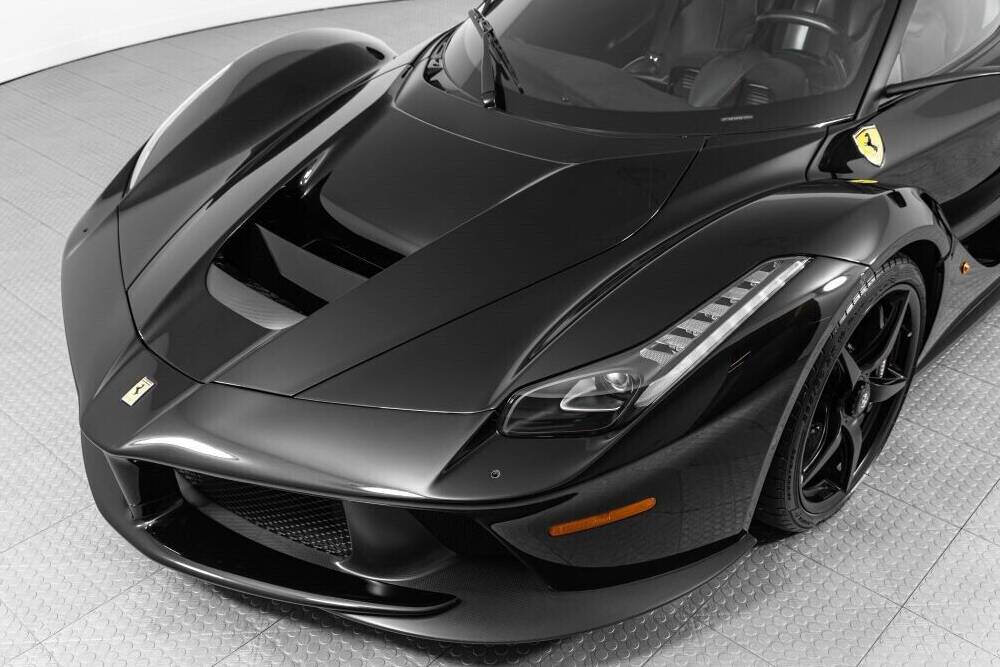 https://autogreeknews.gr/wp-content/uploads/2023/09/this-2015-ferrari-laferrari-is-the-most-expensive-5.jpg