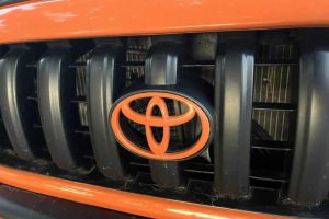 this-2jz-swapped-01-toyota-tacoma-screams-resale-v (6)