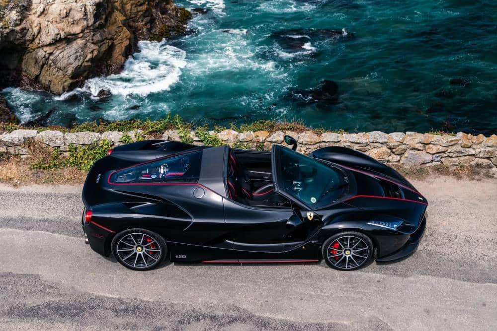 https://autogreeknews.gr/wp-content/uploads/2023/10/2017-Ferrari-LaFerrari-Aperta1415844_.jpg
