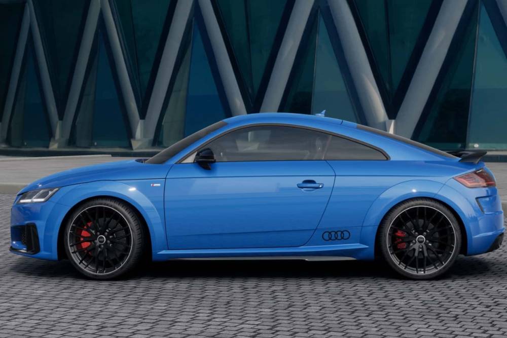 https://autogreeknews.gr/wp-content/uploads/2023/10/2024-audi-tt-special-edition-for-spain-2.jpg