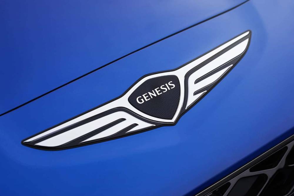 https://autogreeknews.gr/wp-content/uploads/2023/10/2024-genesis-g70-3.jpg