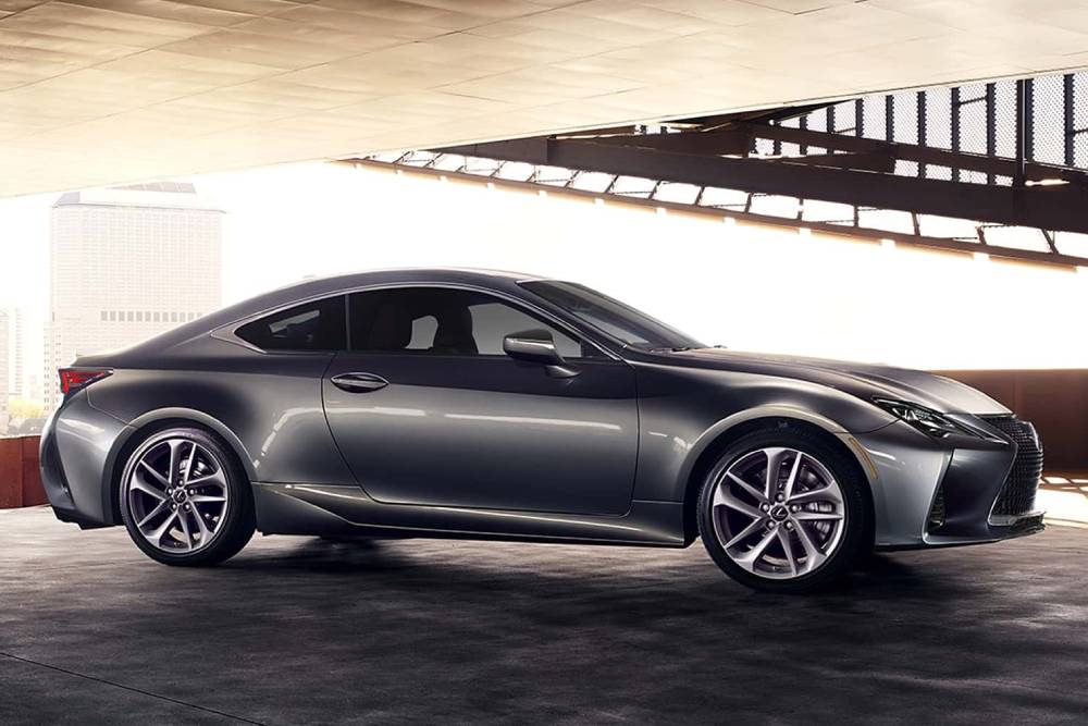 https://autogreeknews.gr/wp-content/uploads/2023/10/2024-lexus-rc.jpg