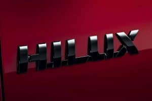 2024-toyota-hilux-gr-sport-ii-uk (6)