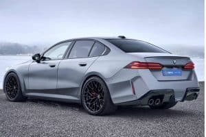2025-bmw-m5-g90-plug-in-hybrid-v8-executive-sedan- (1)