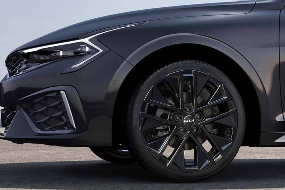 https://autogreeknews.gr/wp-content/uploads/2023/10/2025-kia-k5-south-korea-6.jpg