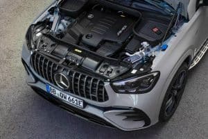 2026-Mercedes-AMG-GLE-53-PHEV-1023-23