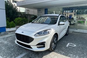 Ford-Kuga-1.5-150-PS-(1)