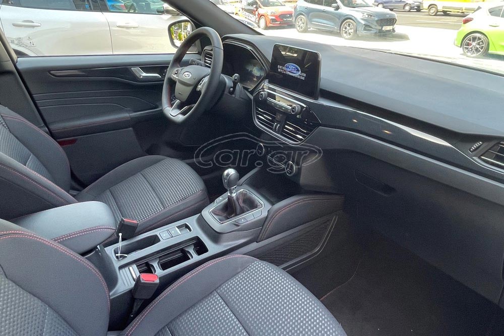 https://autogreeknews.gr/wp-content/uploads/2023/10/Ford-Kuga-1.5-150-PS-6.jpg