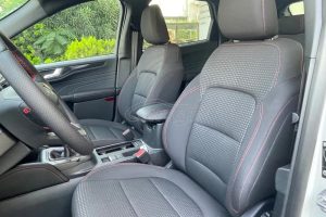 Ford-Kuga-1.5-150-PS-(7)