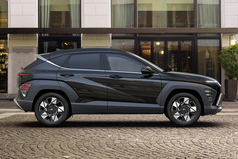 https://autogreeknews.gr/wp-content/uploads/2023/10/Hyundai-Kona-2023-4.jpg