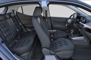 Hyundai-i10-2023-interior-side