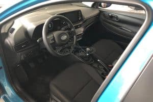 Hyundai-i20-etoimoparadota-(7)