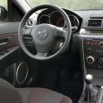 Mazda-3_5door-2004-tablo