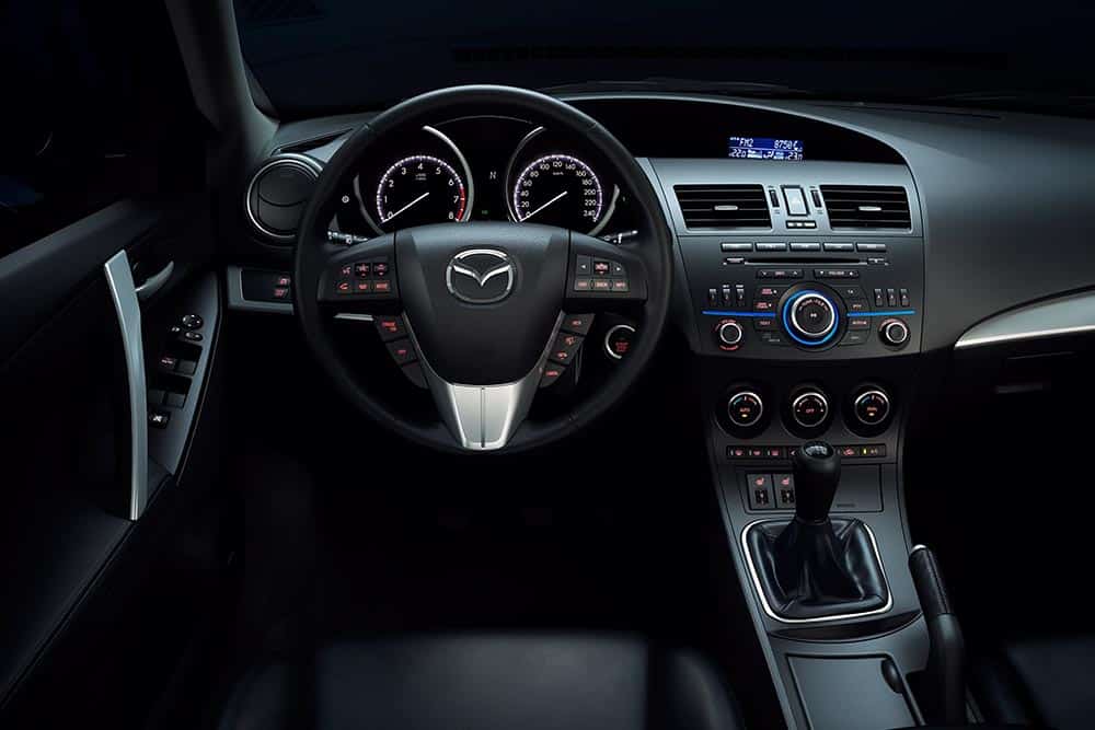 https://autogreeknews.gr/wp-content/uploads/2023/10/Mazda3-Hatchback-Facelift-2011-Interior-07.jpg