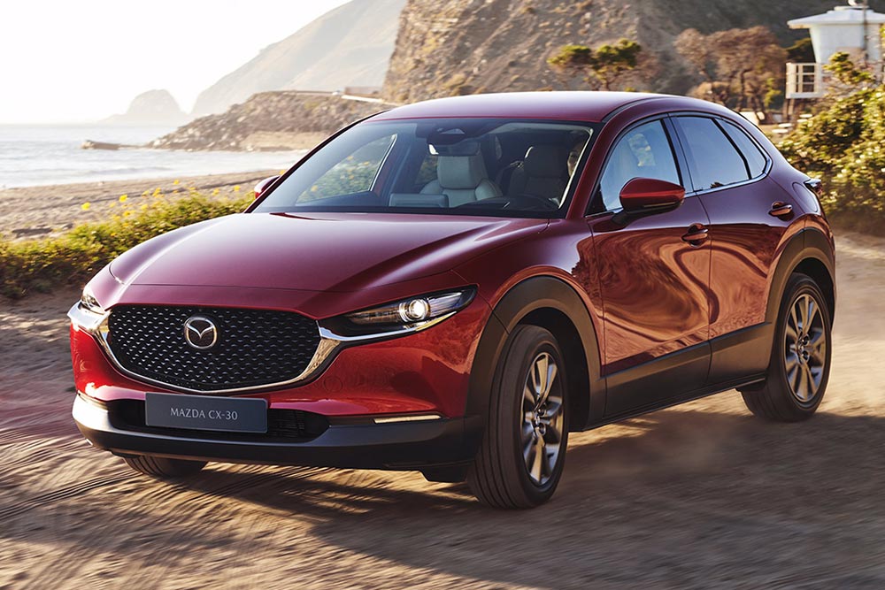https://autogreeknews.gr/wp-content/uploads/2023/10/Mazda_CX-30-2.jpg