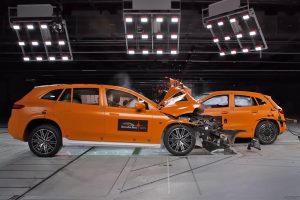 Mercedes-crash-test-electric-cars (1)