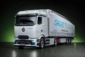 Mercedes-eActros-600-1010-16