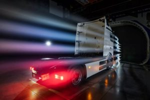 Mercedes-eActros-600-1010-33