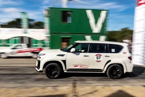 Nissan-Patrol-Black-Hawk-2