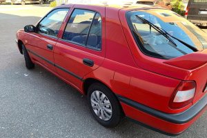 Nissan-Sunny-1991-(7)